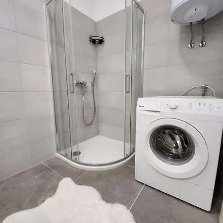Nicolas Apartament *